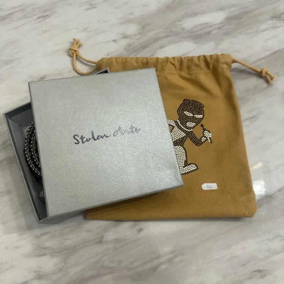 Stolen Arts “The World Is Yours” Belt size 34 - Picture 3 of 5